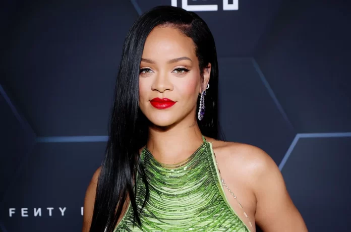 rihanna-fenty-beauty-billboard-1548