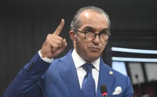diputado-2222