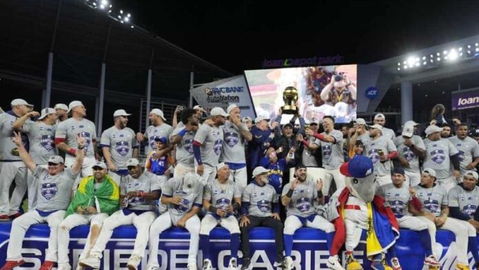 los-tiburones-destronaron-al-licey-y-ganan-la-serie-del-caribe_1-focus-0-0-896-504