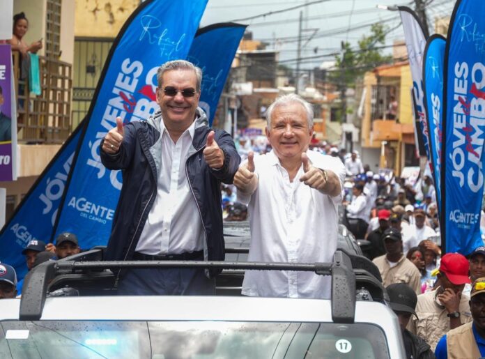 Luis-Abinader-y-Antoio-Taveras-e1714516013992