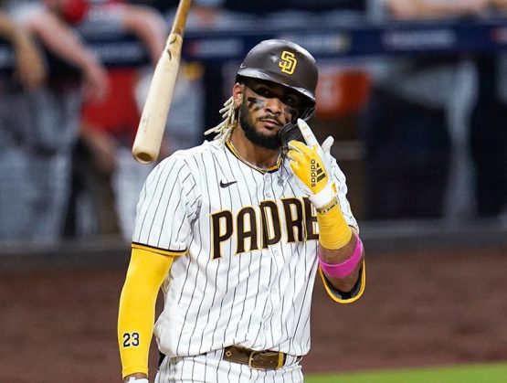 47b77e28-fernando-tatis-iii-5f77f39c8d7de-555x419-1