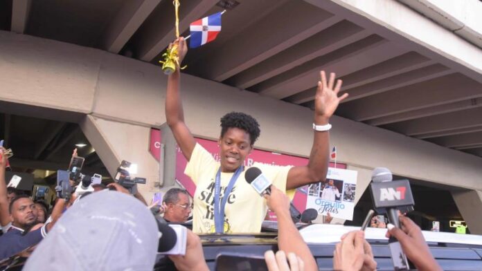 llegaron-los-medallistas-olimpicos-de-paris-2024-focus-0.03-min0.42-896-504