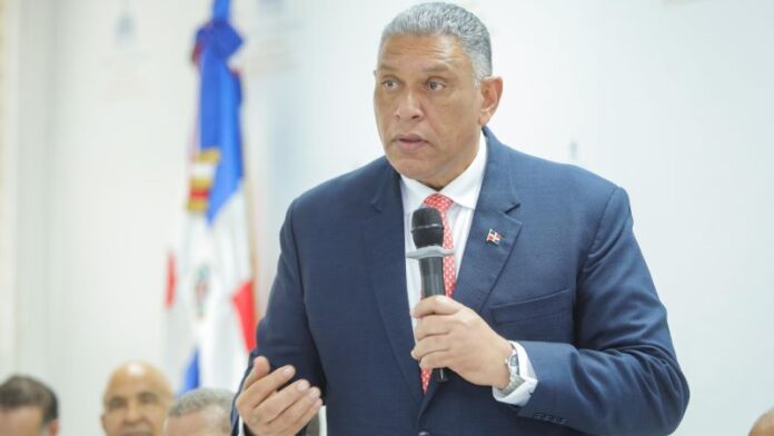 Ministro-Interior-y-Policia-Jesus-Vasquez-Martinez