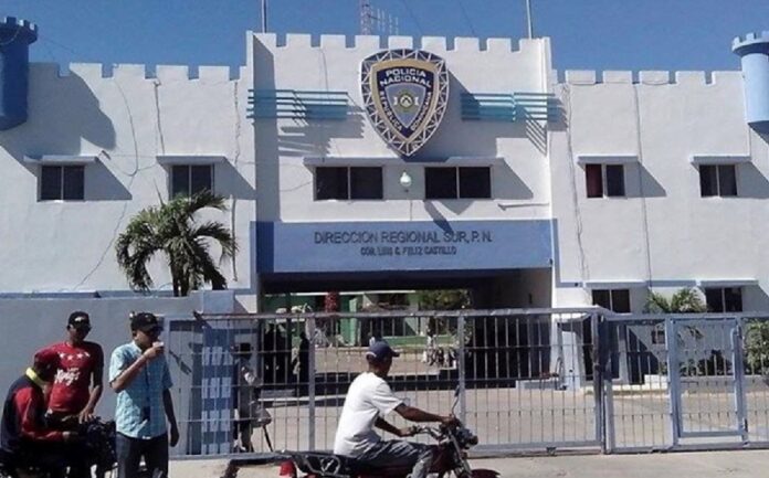 Cuartel-policial-de-Barahona