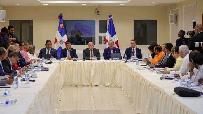 plan-fiscal-se-encamina-a-su-aprobacion-hoy-en-el-senado-75c2f972-focus-0-0-896-504