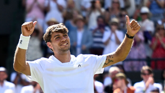 wimbledon-cobolli-sorprende-a-de-minaur-y-ya-esta-en-cuartos-de-final-c2957290-focus-min0.25-0.34-896-504