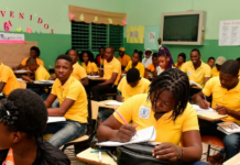 Estudiantes haitianos son mas de 205,000 en la R. Dominicana