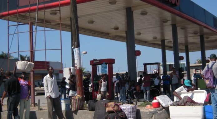Gasolinera-Haiti