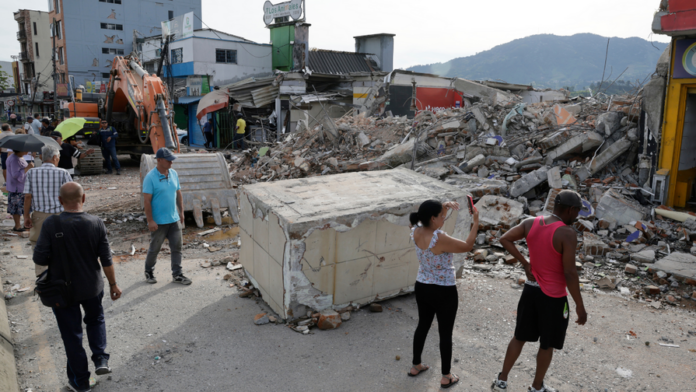 aumenta-la-cantidad-de-muertos-en-colombia-tras-terremoto-251ae57f-focus-0-0-896-504