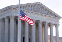 EEUU: Supremo niega revisar el fallo a Trump por difamación