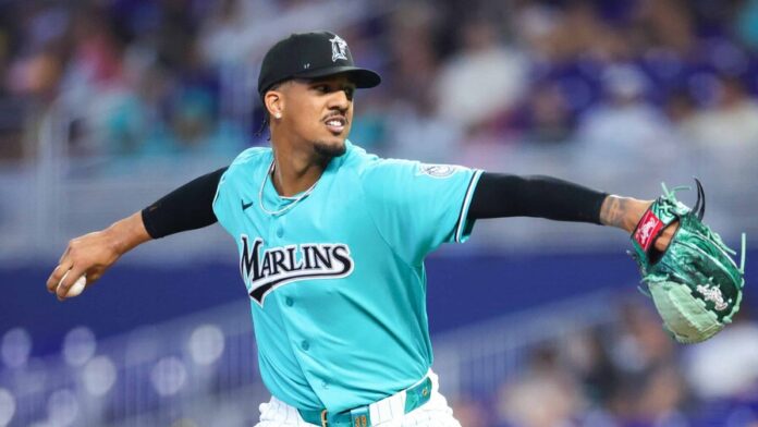 mlb-eury-perez-brilla-y-los-marlins-evitan-la-barrida-ante-cerveceros-4664e325-focus-min0.12-0.52-896-504