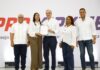 SAN JUAN DE LA MAGUANA.:Abinader entrega RD$85 MM a 400 microempresarios en SJM