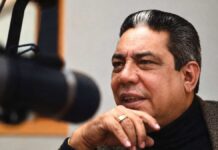 Fallece el locutor Francis Méndez a los 75 años de edad*