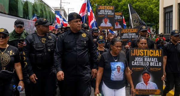 Marcha-en-Moca-de-la-AOD-e1788167661529 (1)