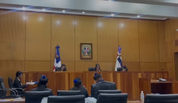 TRIBUNAL