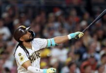 Fernando Tatis Jr. pega sus jonrones 18 y 19, en derrota ante los Rojos