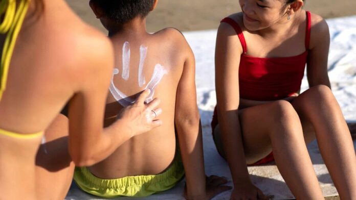 como-afecta-el-calor-a-la-piel-infantil-05a41d41-focus-0-0-896-504