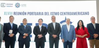Abinader destaca importancia estratégica de los puertos de RD
