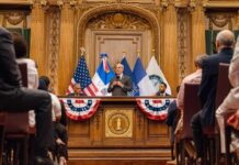 El presidente Luis Abinader se reúne con diáspora dominicana en Brooklyn