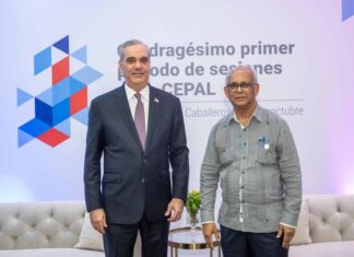 Abinader aborda con secretario de la OEA plan de acción para Haití