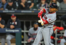 Cleveland empata serie de GL con jonrón de José Ramírez