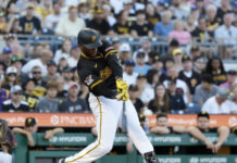 Béisbol japonés: Alexander Canario enciende postemporada
