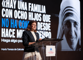 Raquel Peña destaca caída de la pobreza en República Dominicana