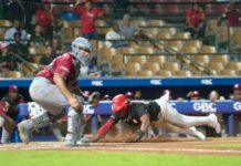 Licey blanquea a Toros sin hits; Gigantes remontan ante Leones