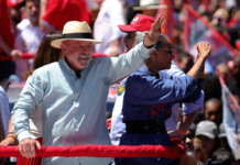 Lula gana las elecciones presidenciales tras una remontada inédita ante Flávio Bolsonaro