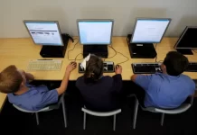Neurólogos y expertos consideran urgente no utilizar pantallas hasta los 6 años en escuelas