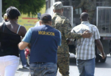 Denuncian muerte 10 haitianos bajo custodia autoridades RD