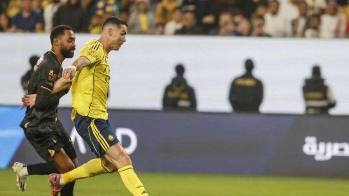 joao-felix-coman-y-cristiano-ronaldo-alargan-el-pleno-del-al-nassr-e122b7b6-focus-min0.39-0.68-896-504