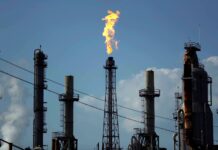 OPEP mantiene sin cambios la producción de petróleo mundial